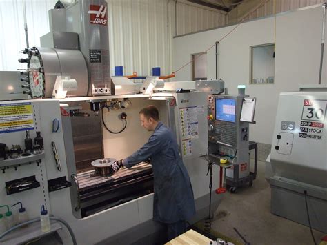 cnc machining experience|what do cnc machinists.